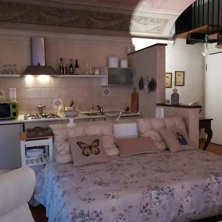 Bed and Breakfast Loft '900 Равенна Екстер'єр фото